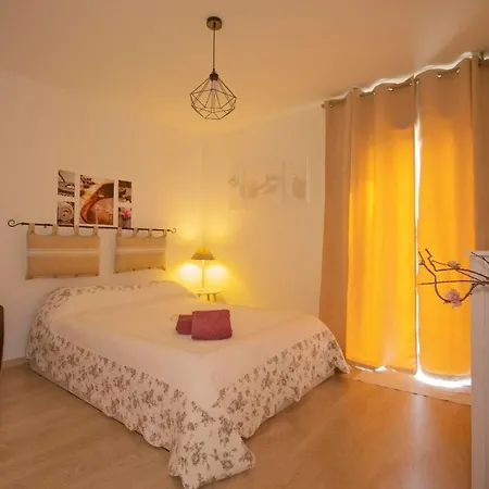 Le Jardin Des Pommiers A Disneyland Appartement